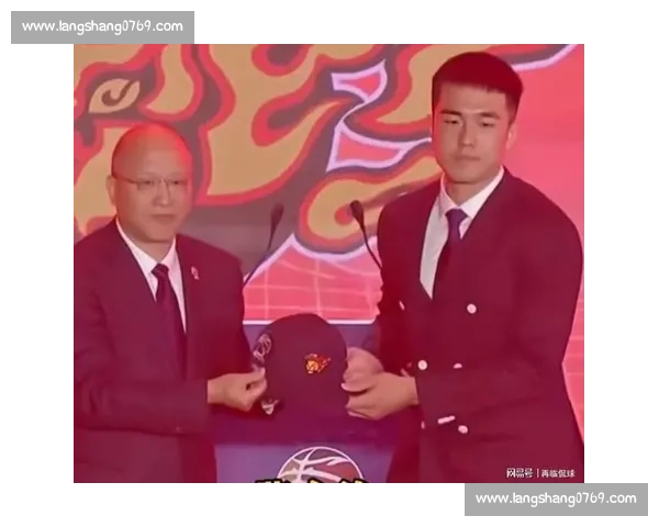 CBA 重磅转会！陈国豪接近加盟山东，辽宁续约张峻豪，张文逸留队